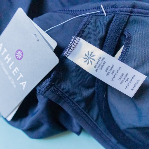 NEW Athleta Navy Blue Side Scrunch Scoop Neck Tankini Top Size 34 B/C - Picture 7 of 9